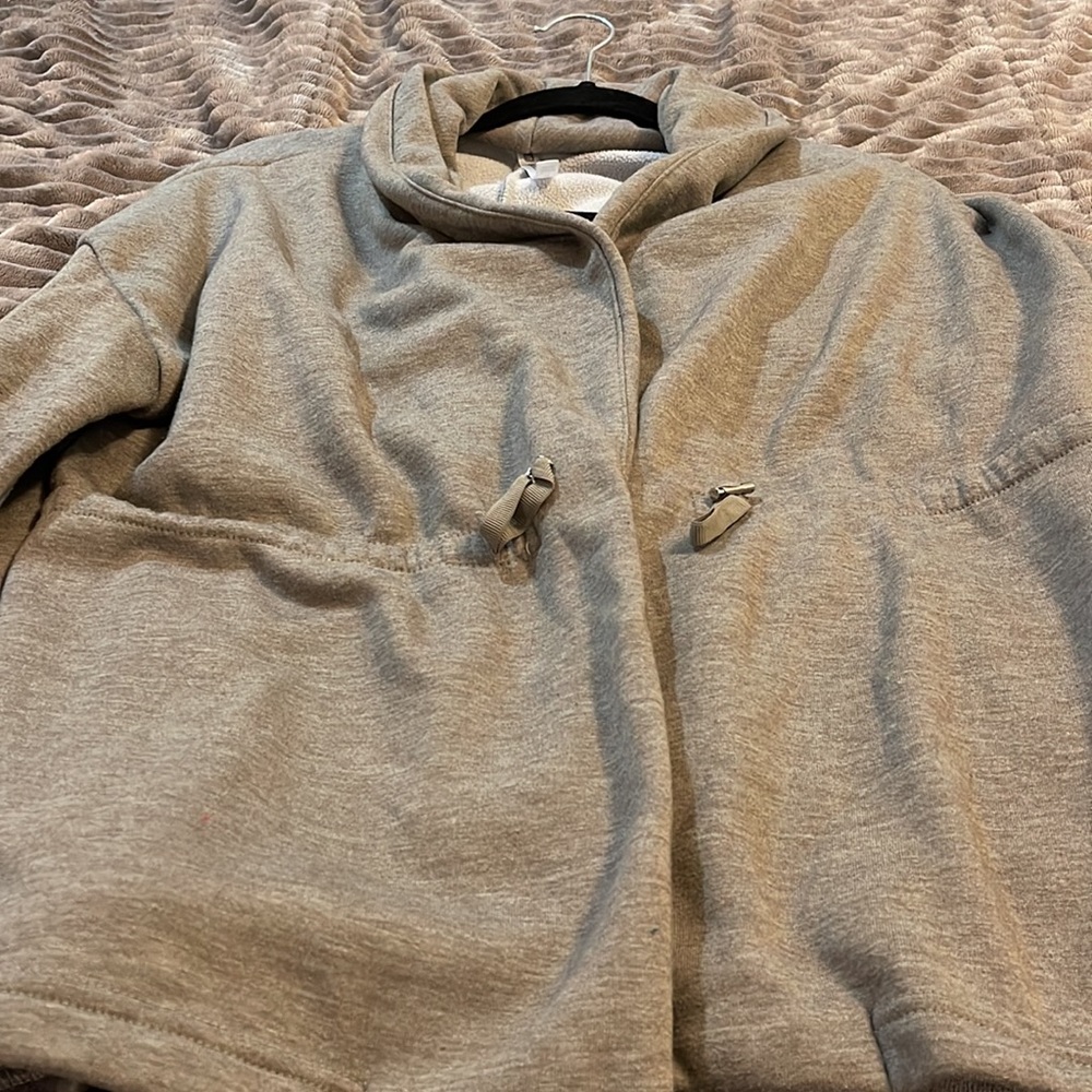 Fabletics Jacket - Picture 2 of 6